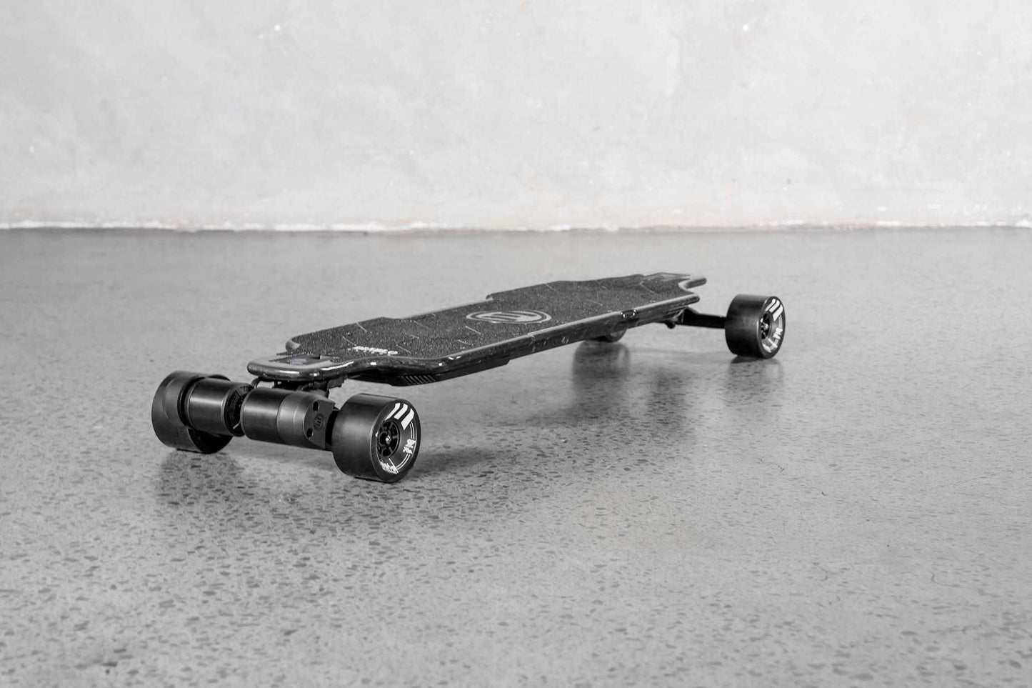 Evolve Diablo Carbon 2 in 1 Electric Skateboard - 2024