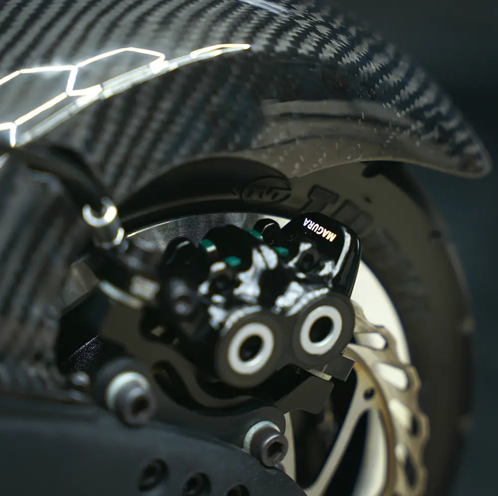 emove-roadster-electric-scooter-2024